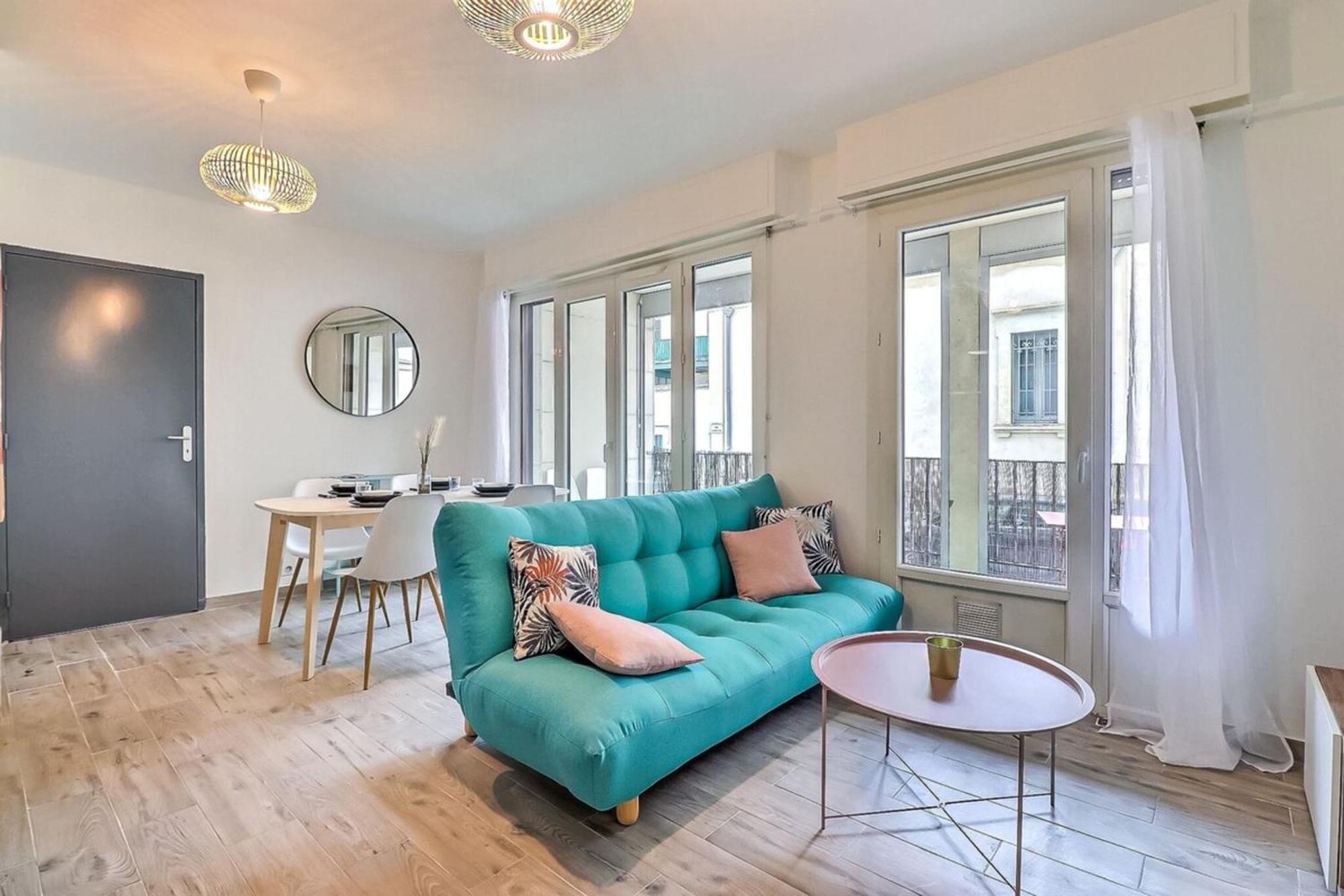 Atlas - Superbe Logement Plein Centre - Terrasse Nimes Exterior photo